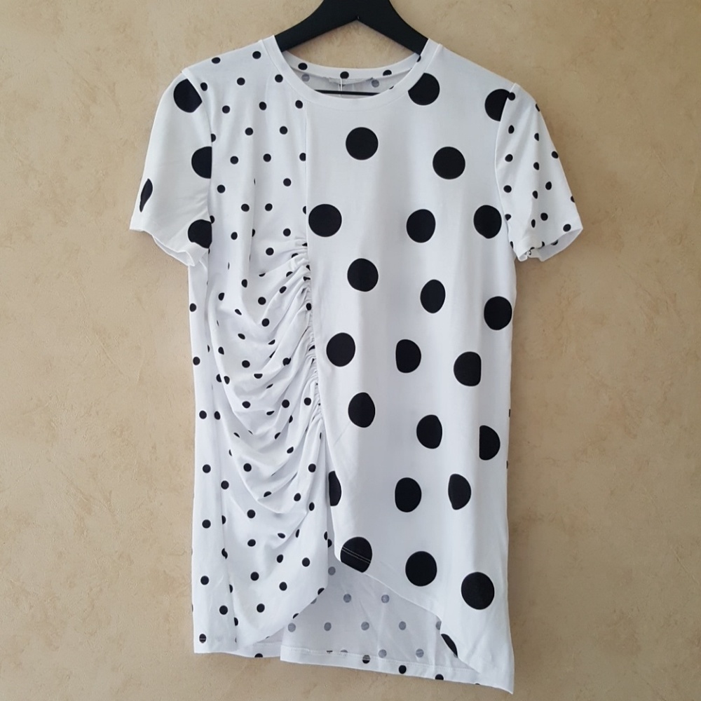 Zara white and black polka dot NWT tee size M